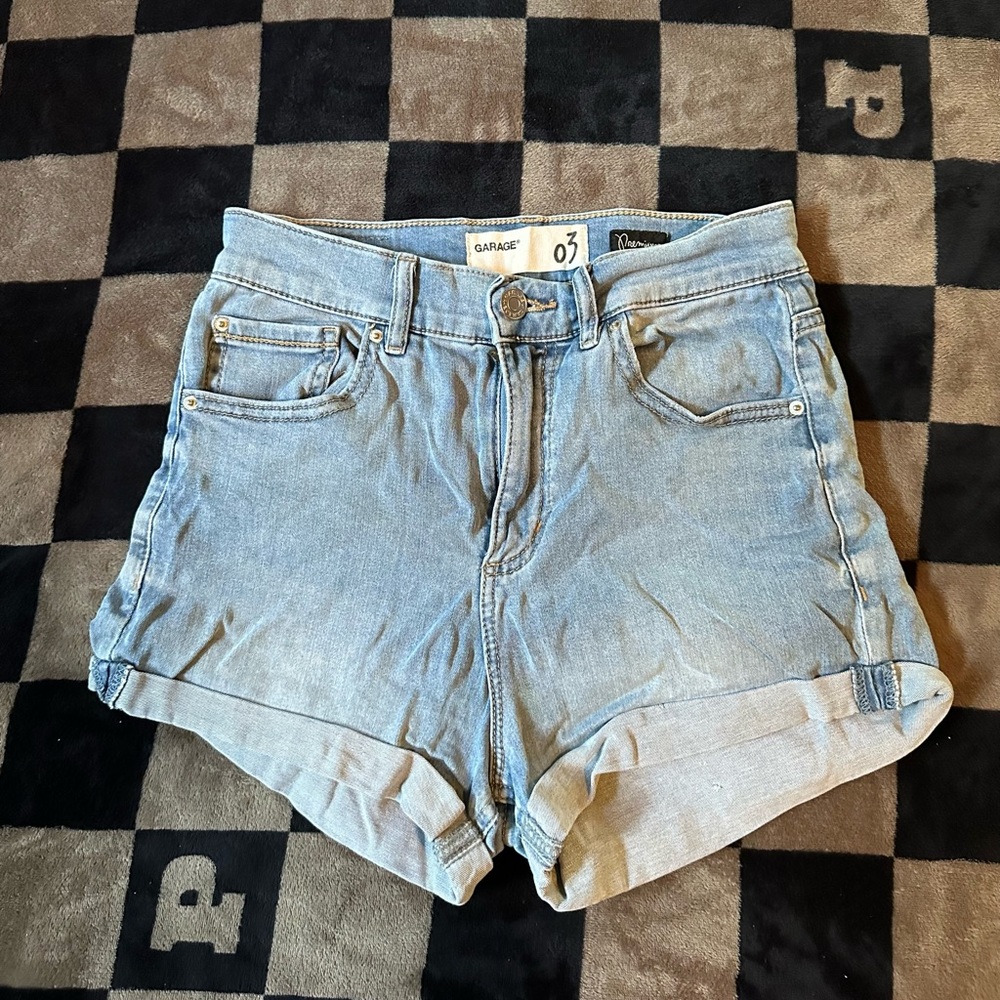 Women’s Garage denim Jean shorts super high rise light wash size US 3
